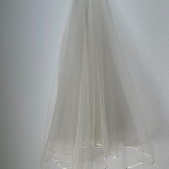 PNINA TORNAI 🤍 WEDDING GOWN - Picture 16 of 16